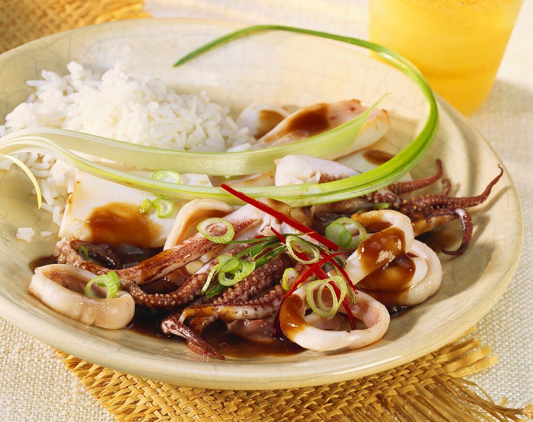 Fried squid rings with rice