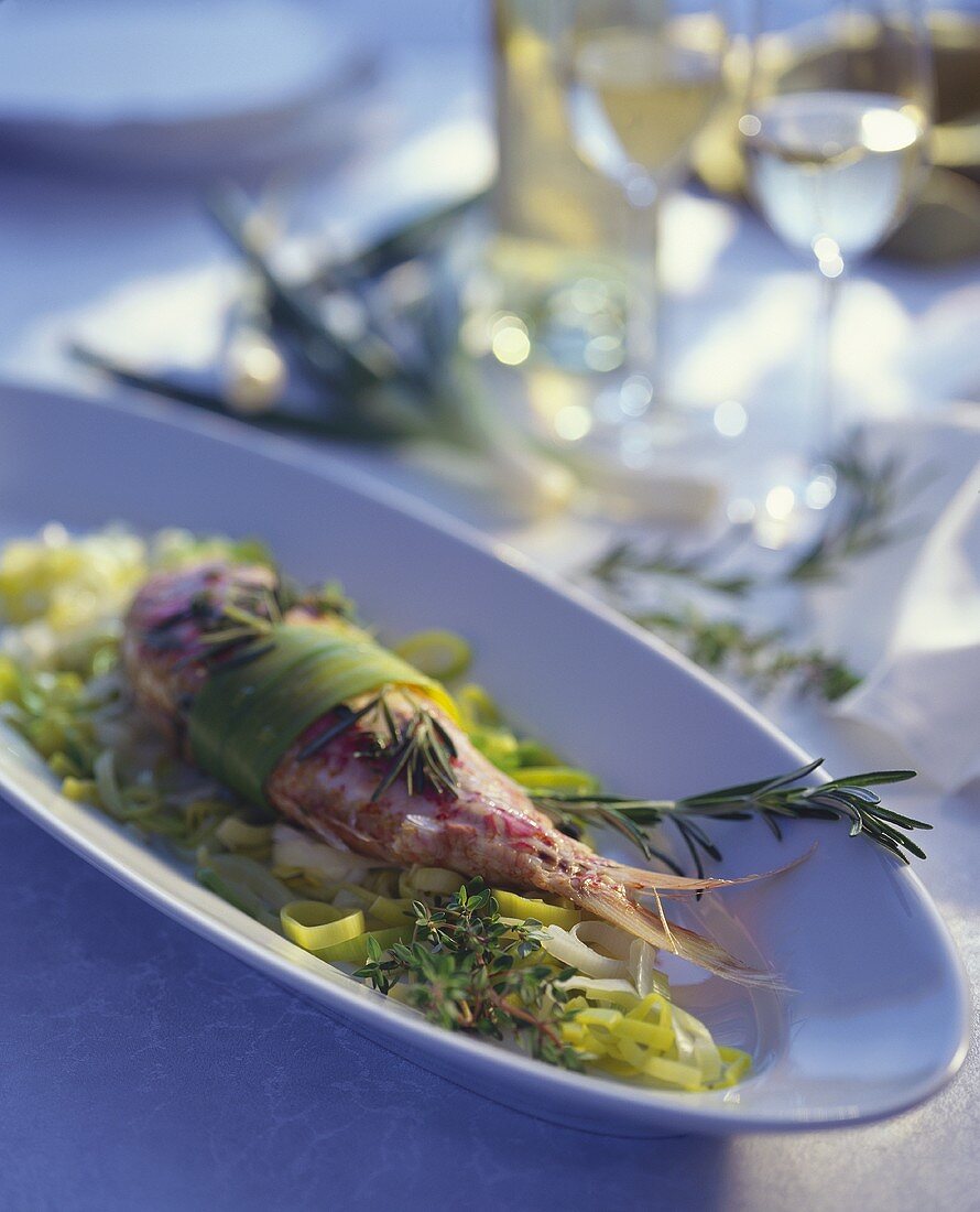 Steamed red mullet on leeks