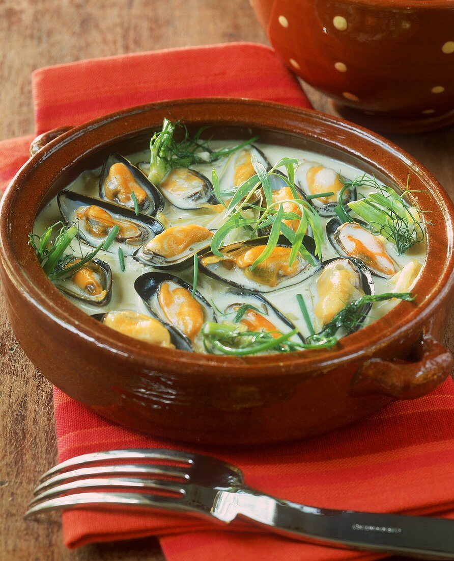 Mussel soup with pastis and tarragon