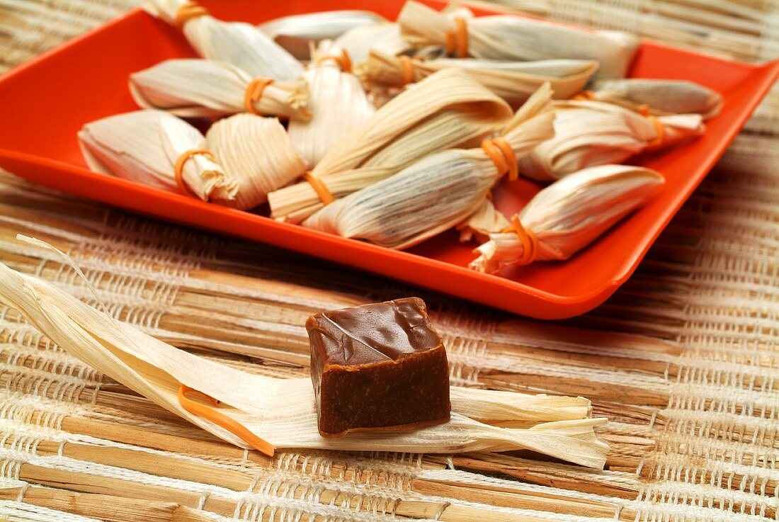 Toffee squares in maize leaves (Brazil)