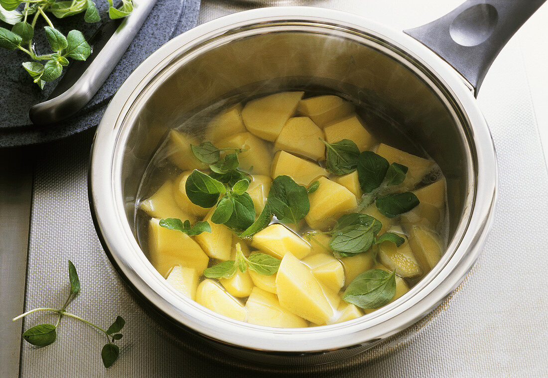 Cooking potatoes with marjoram