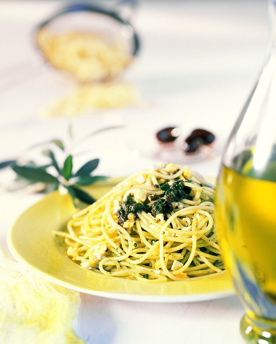 Spaghetti with olive paste
