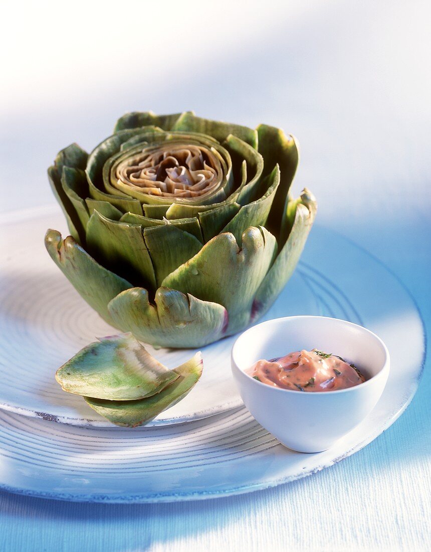 Artichoke with tomato mayonnaise