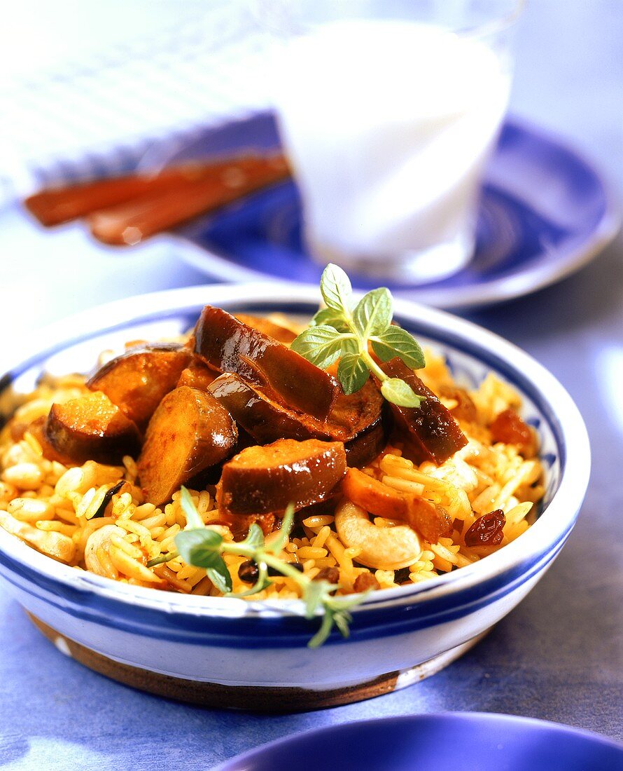 Middle Eastern pan-cooked rice dish