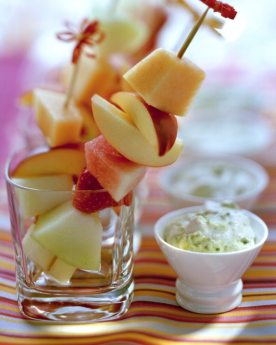 Fruit kebabs with mascarpone and pistachio dip