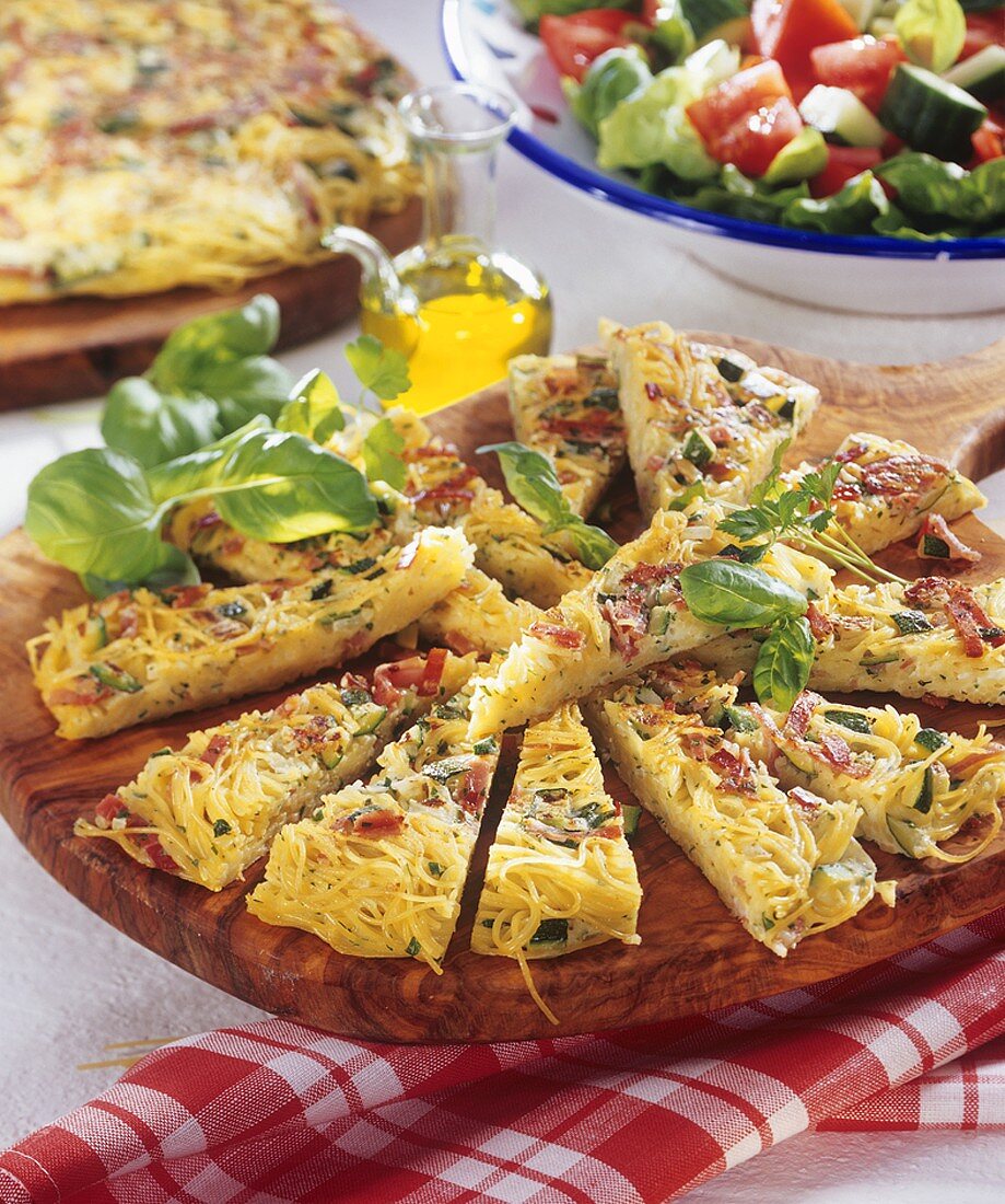 Pasta frittata with bacon