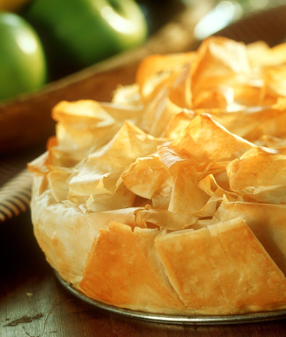 Croustade aux pommes (apples in puff pastry, France)