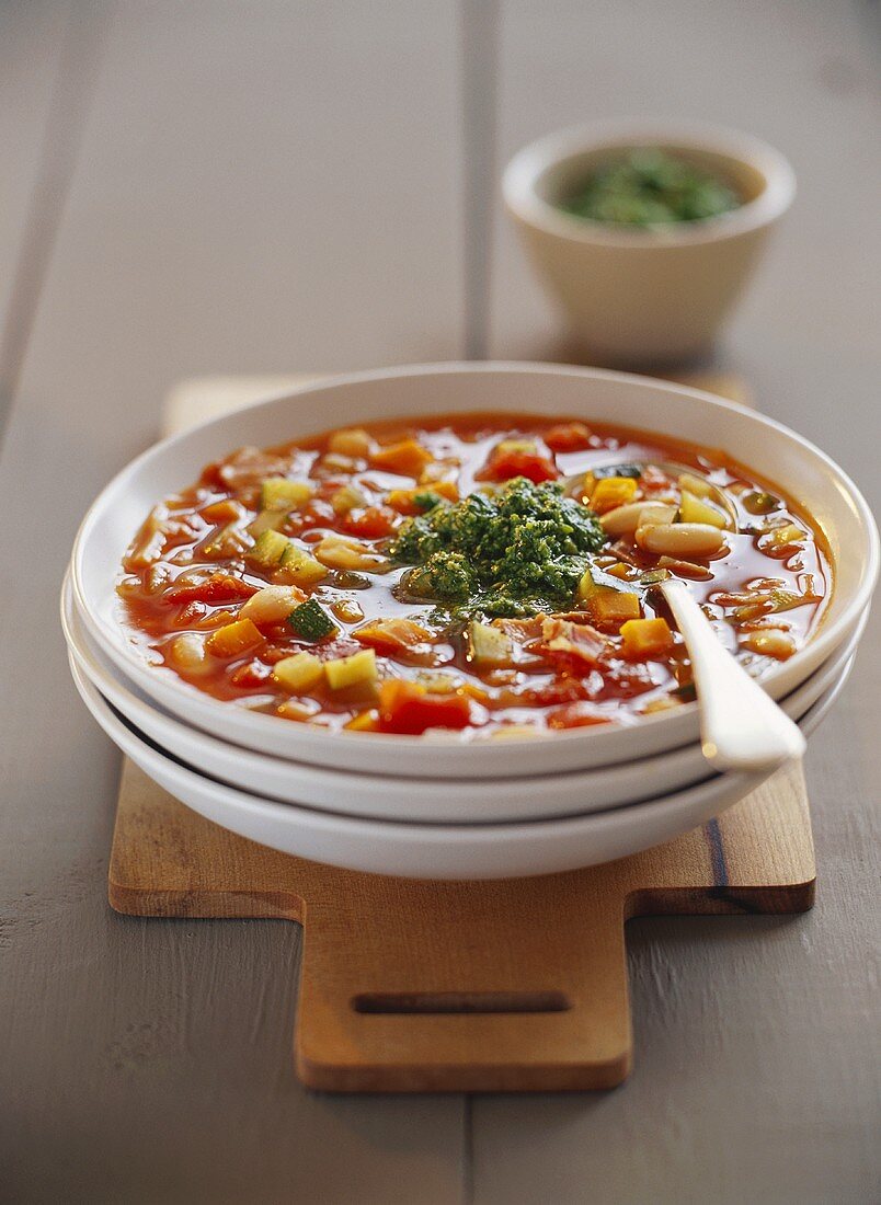 Minestrone mit Pesto verde