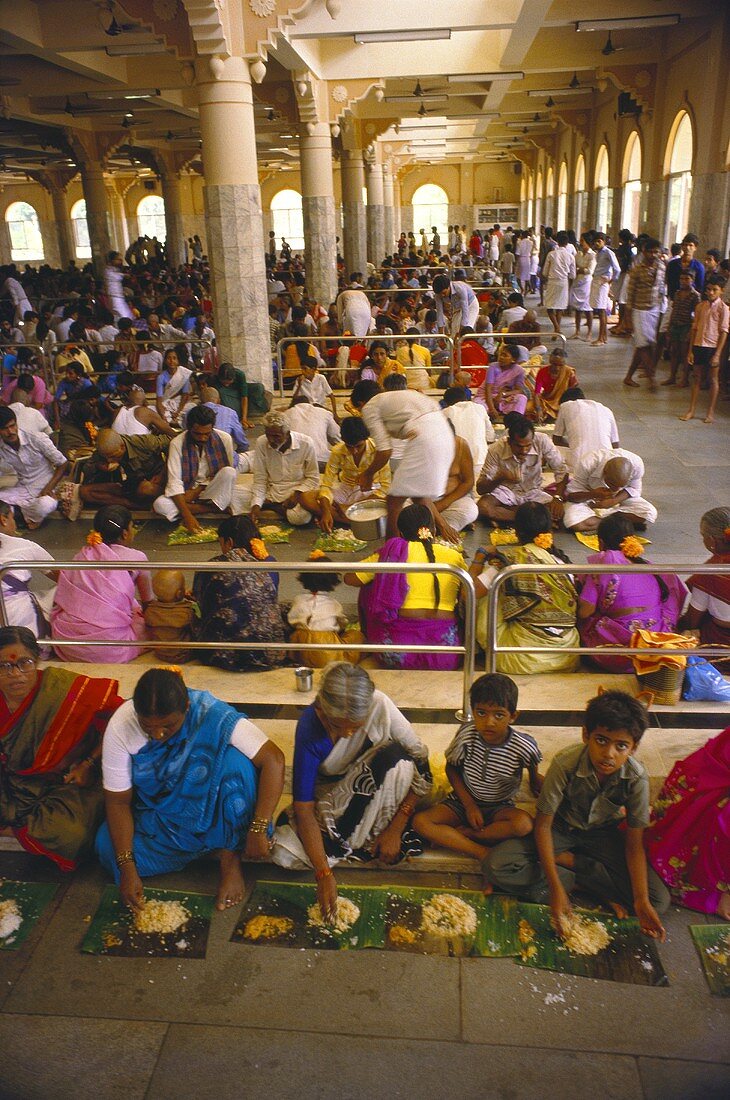 Mass catering in Karnataka, S. India