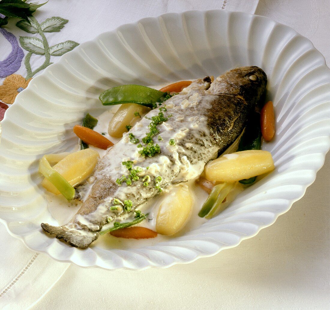 Truites au vin blanc (trout in wine; Champagne, France)