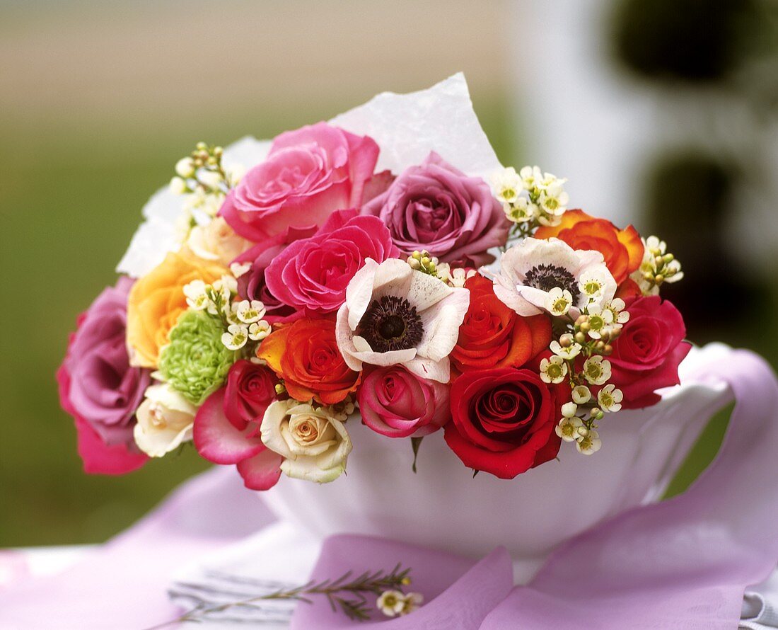 Bouquet of roses and anemones