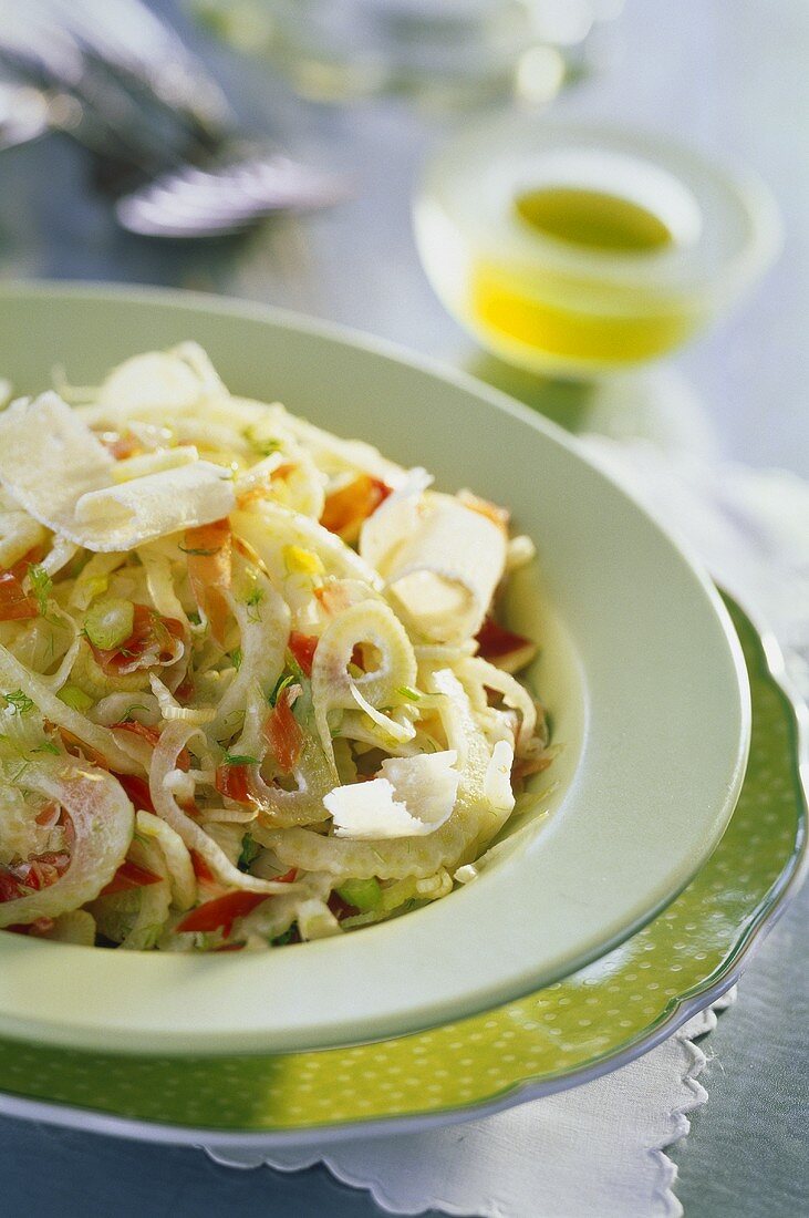 Fennel salad with raw ham and Parmesan