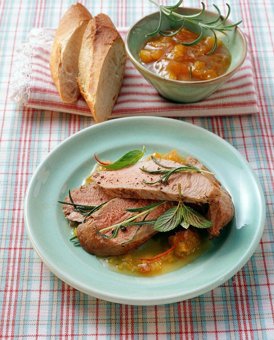 Pork fillet in apricot sauce with apricot jam