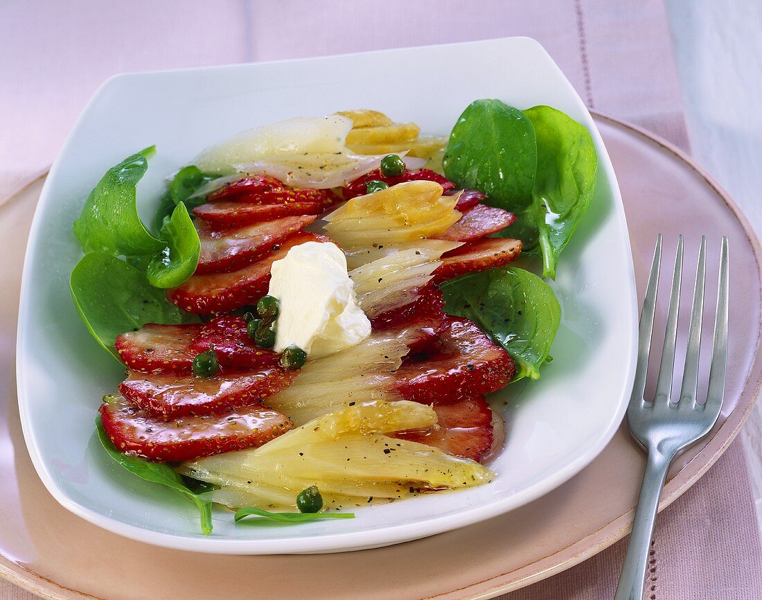 Spargel-Erdbeer-Carpaccio