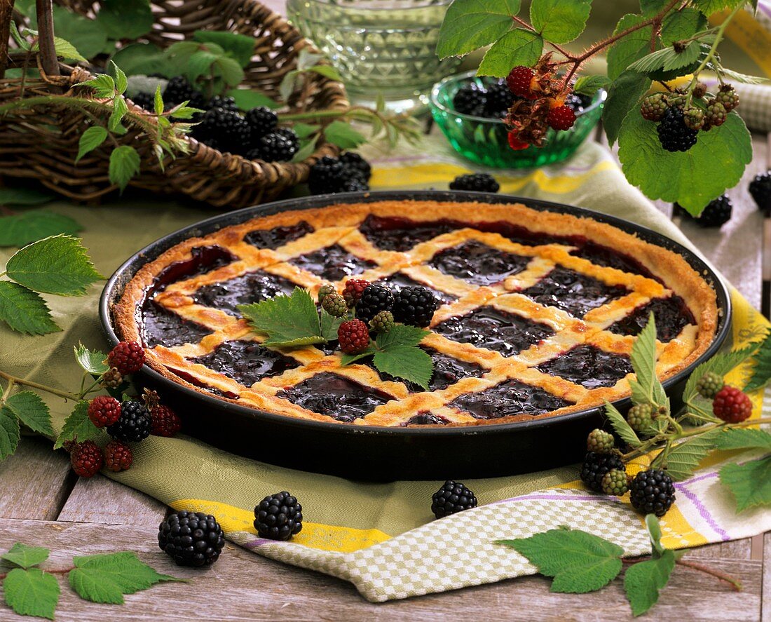 Blackberries and blackberry tart