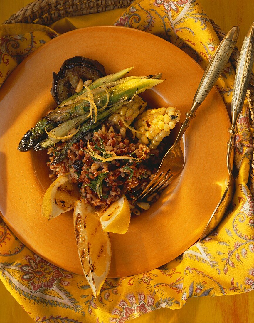 Camargue rice salad with sweetcorn & green asparagus