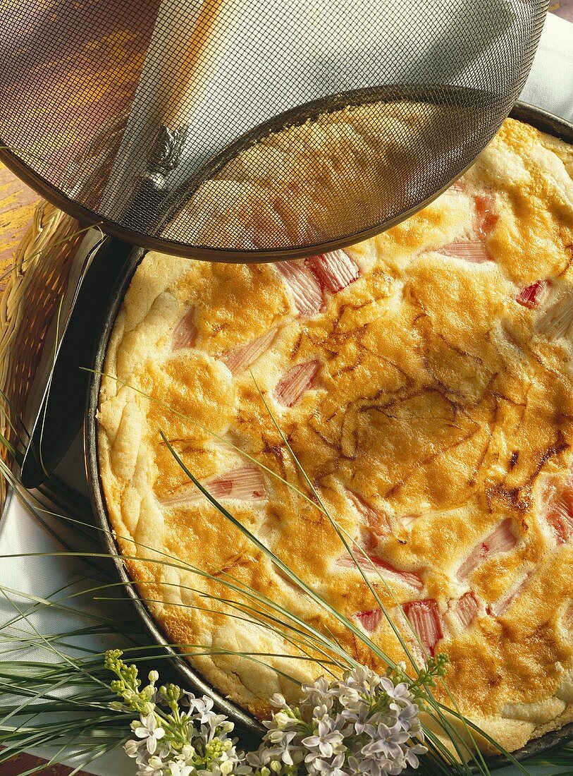 Rhubarb tart with cream custard topping