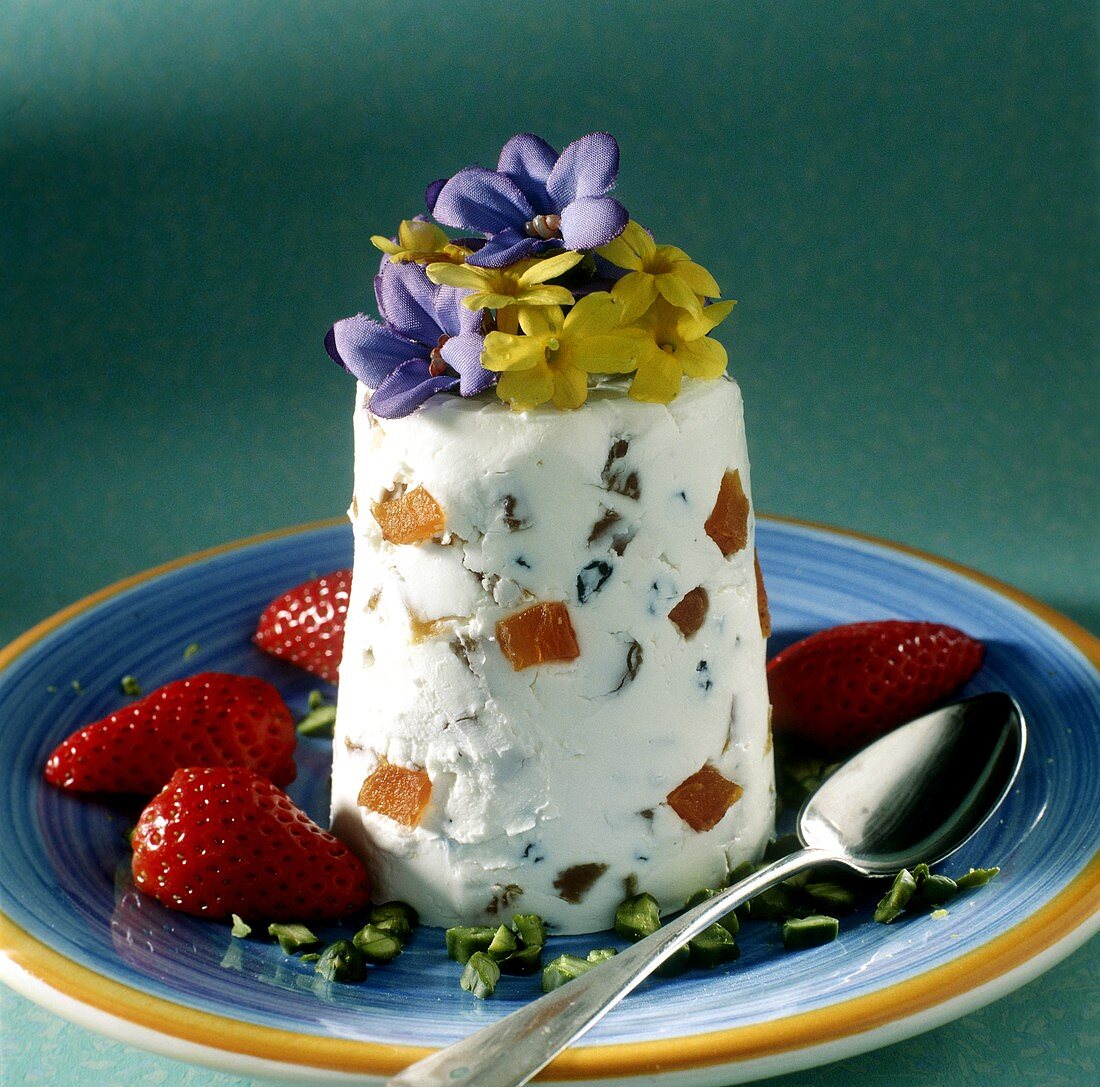 Russian Easter quark dessert (Pasha) with flowers