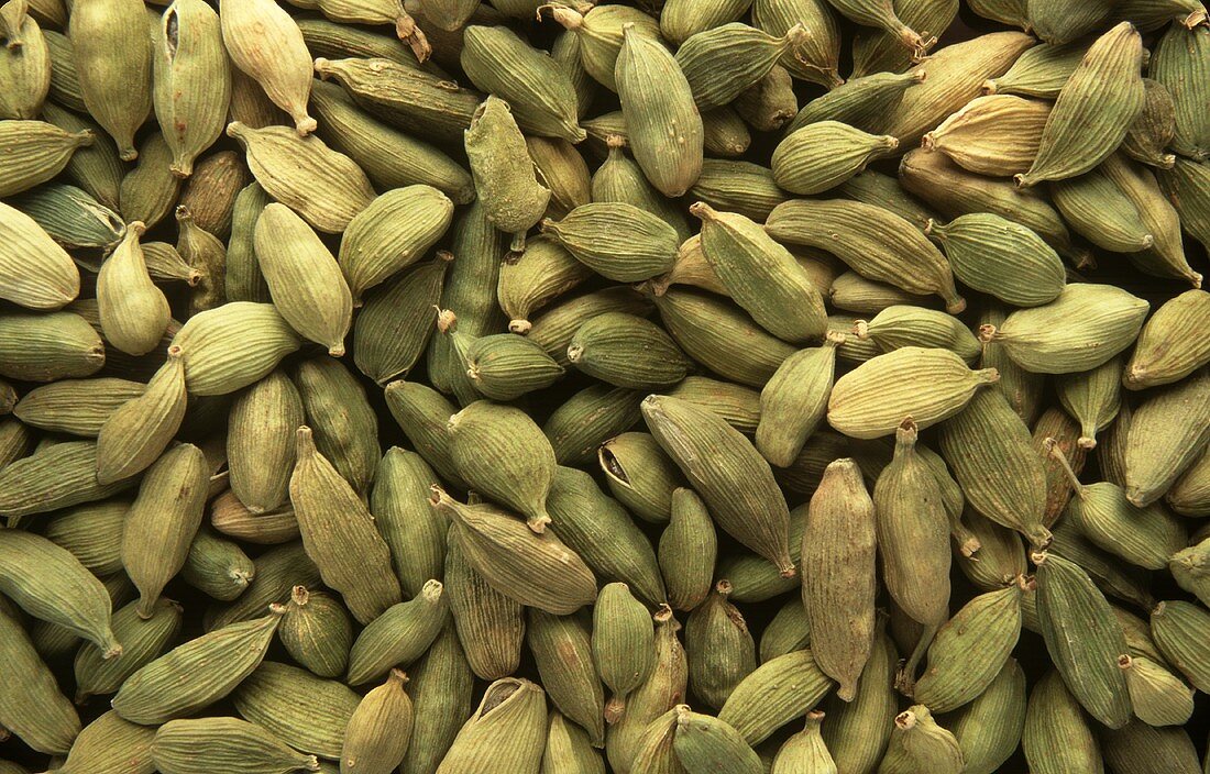 Many dried cardamom fruits