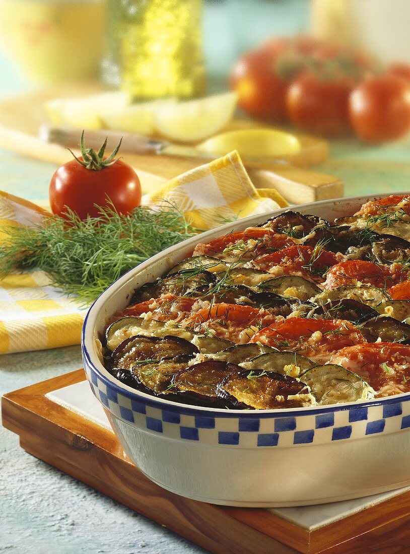 Cold vegetable gratin: aubergines, tomatoes, courgettes, dill