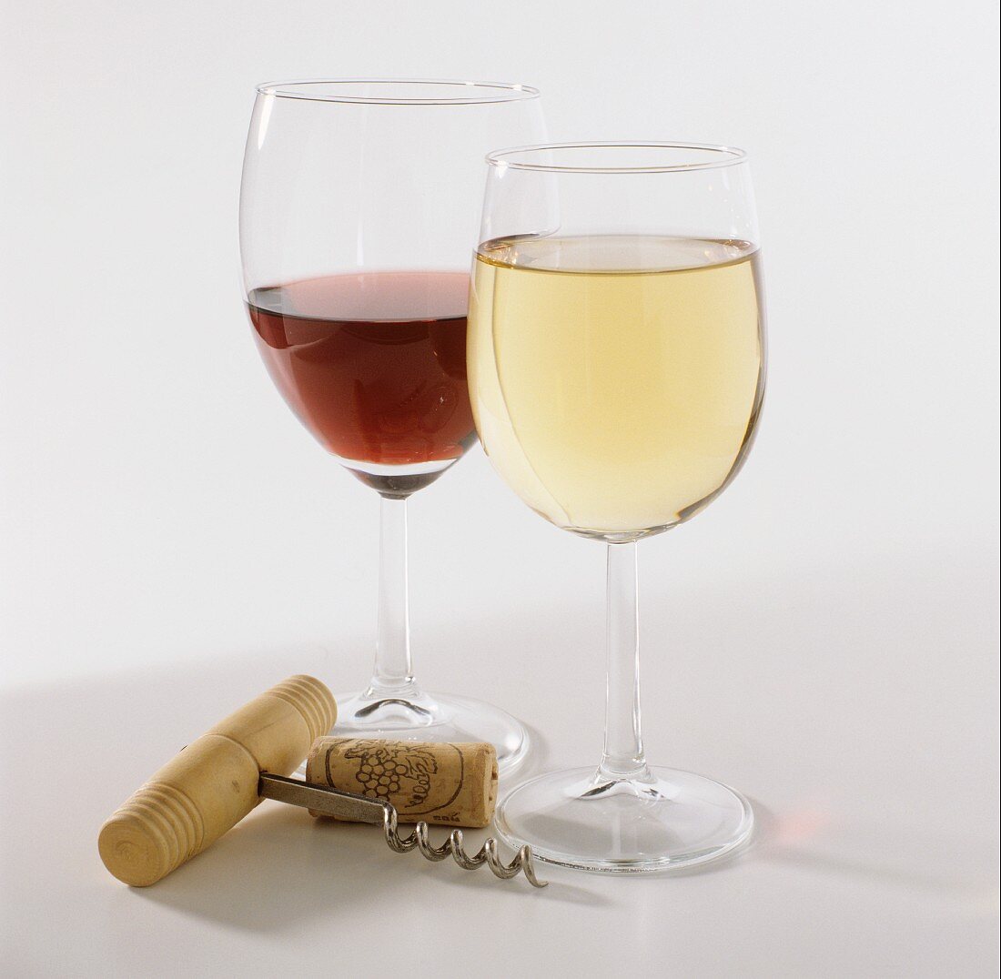 Je ein Glas Rotwein & Weißwein, Korken & Korkenzieher