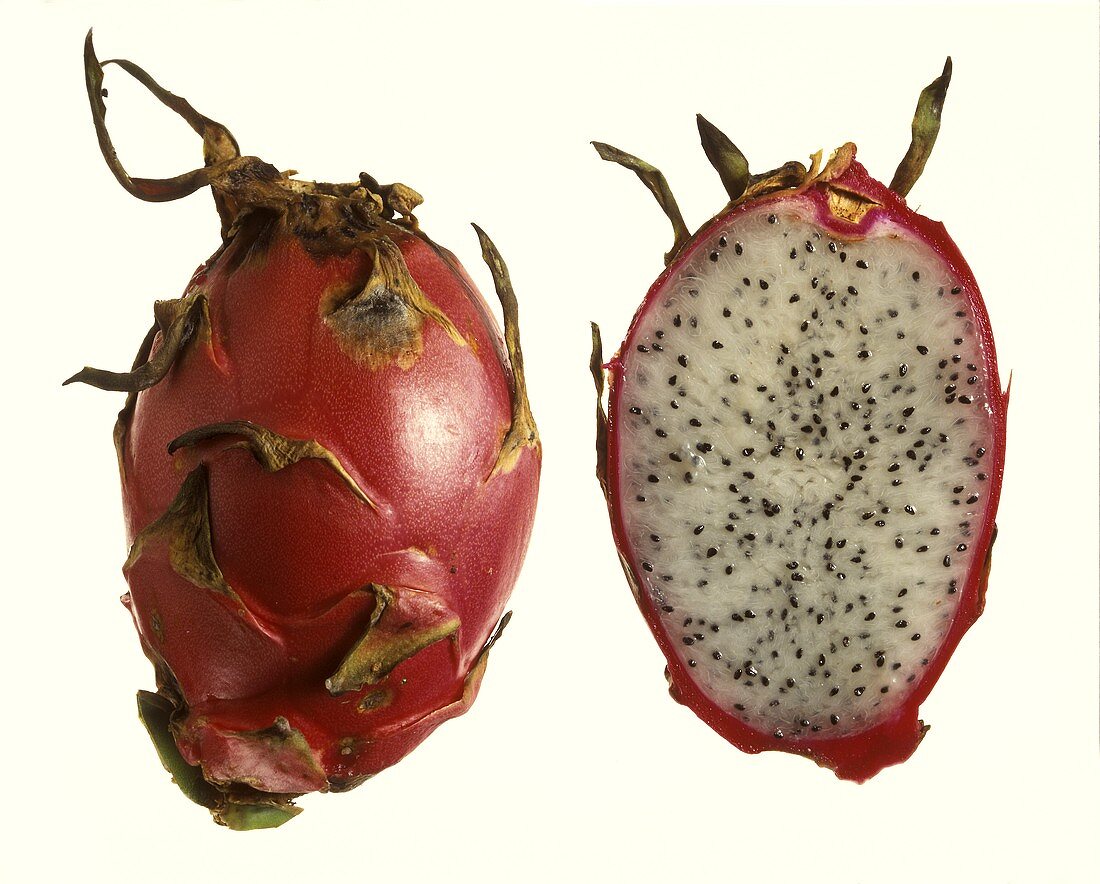 Pitahaya, whole and halved