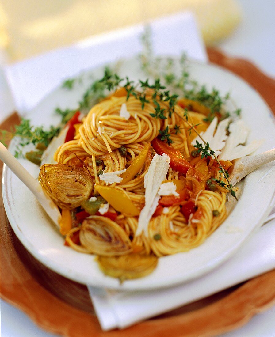 Spaghetti alla ragusana (spaghetti with vegetable ragout)