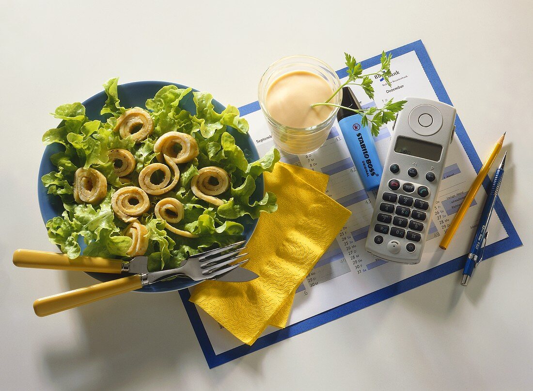 Healthy office food: oak leaf lettuce with pancake rolls