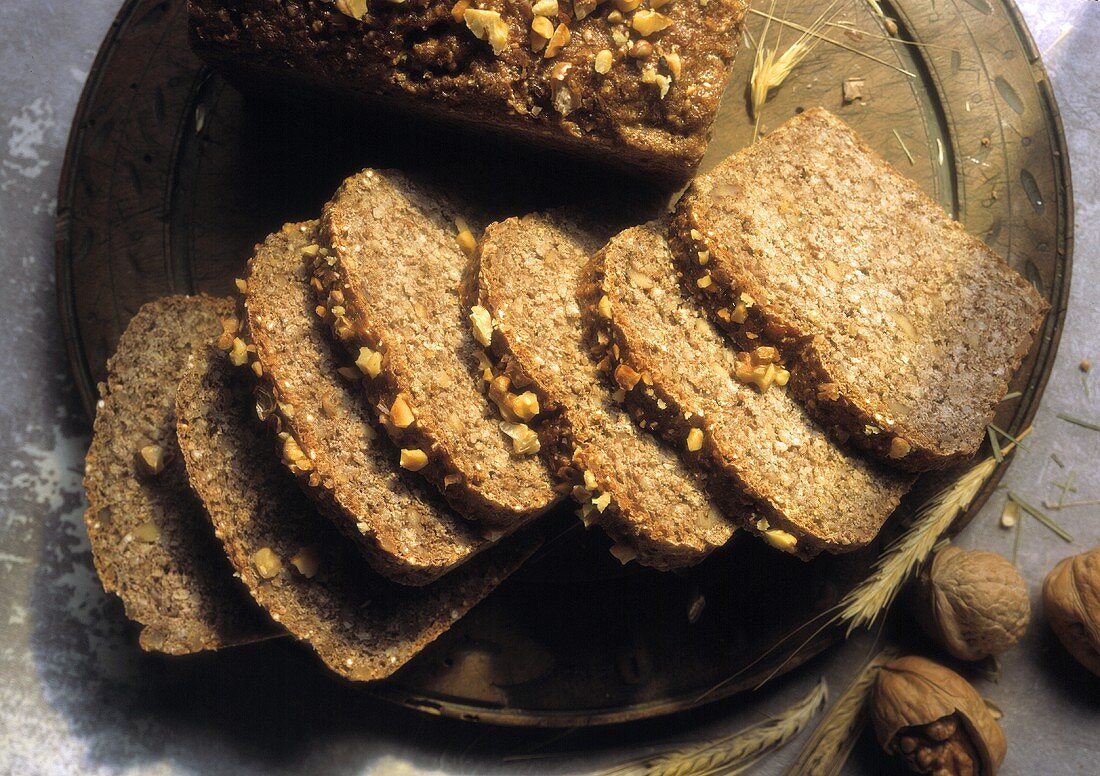 Whole Wheat Bread with Nuts