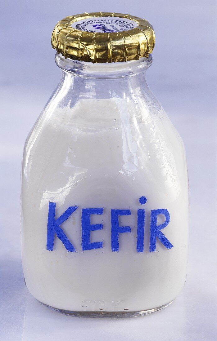 Kefir in einer Flasche
