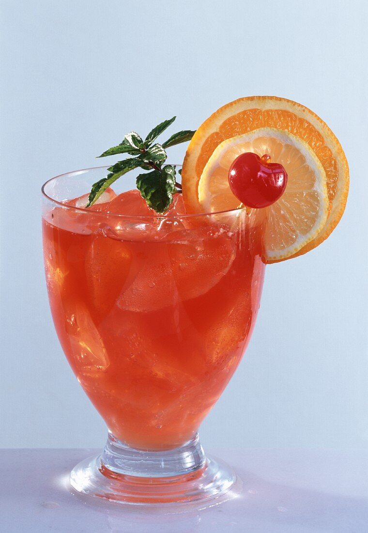 Singapore Sling cocktail with gin and cherry liqueur