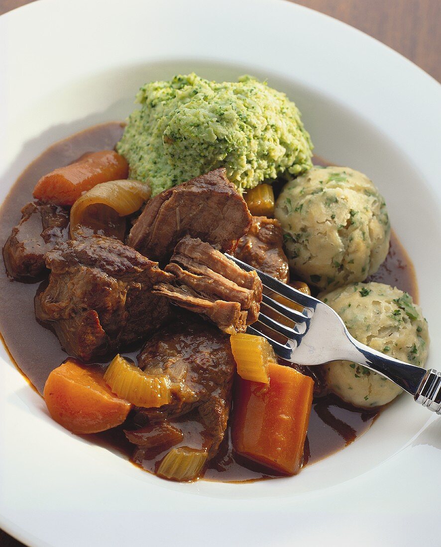 Beef stew with dumplings & parsley mashed potatoes