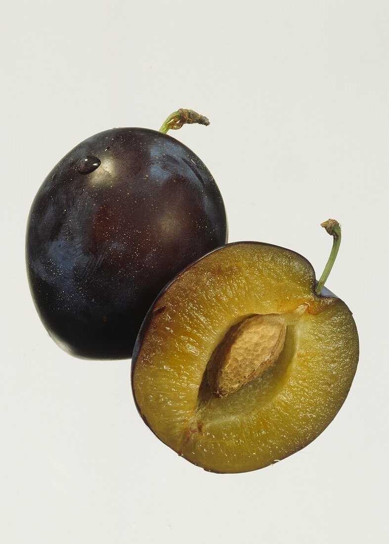 Whole Plum; Plum Half