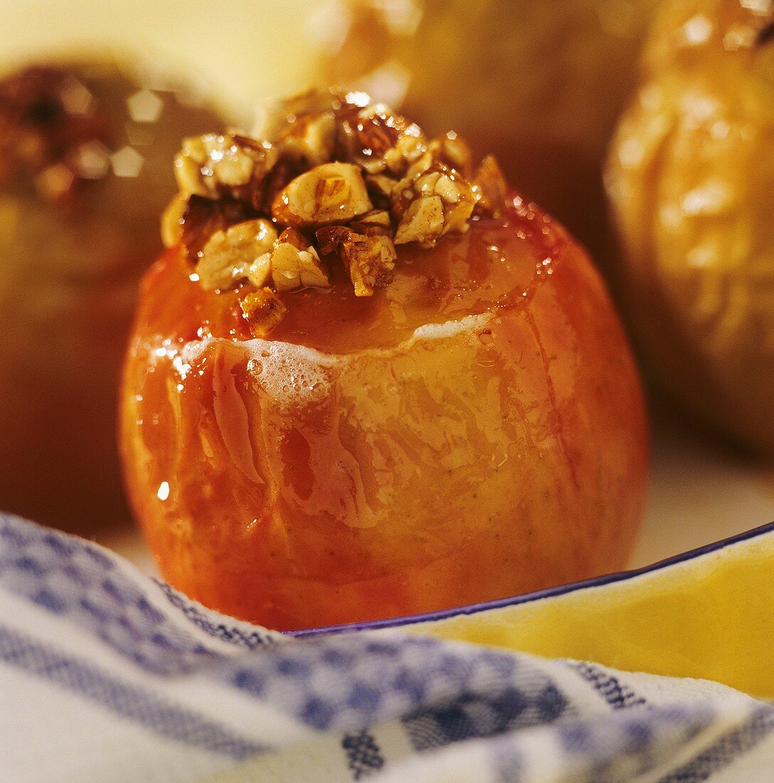 Baked apple with chopped almonds