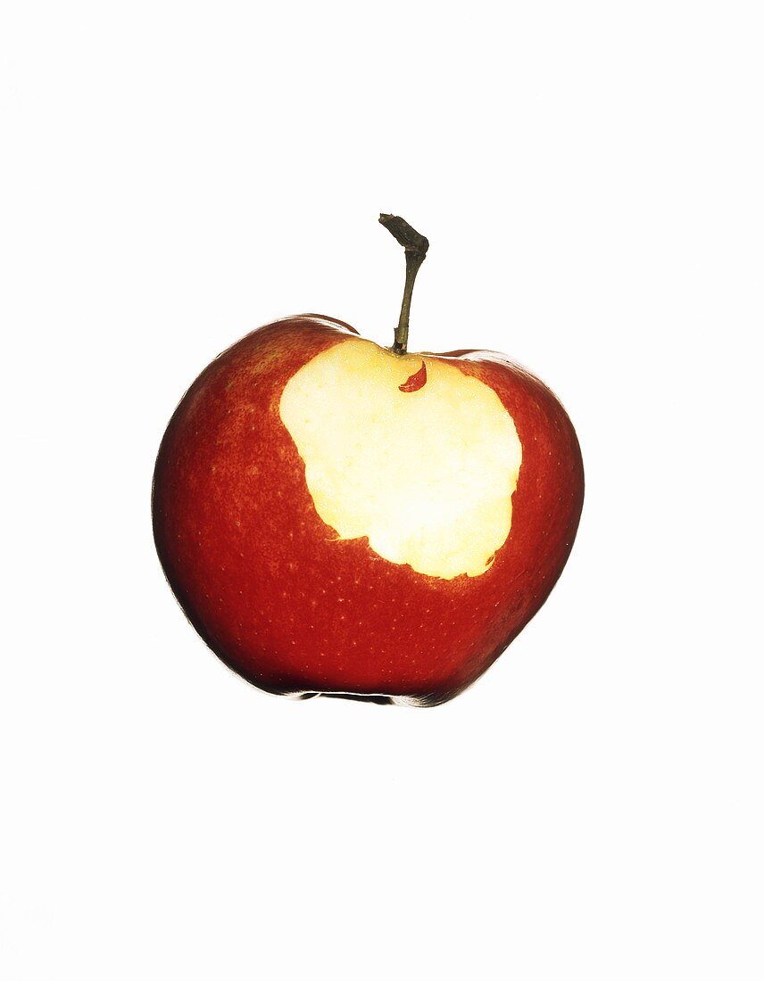 Ein angebissener roter Apfel