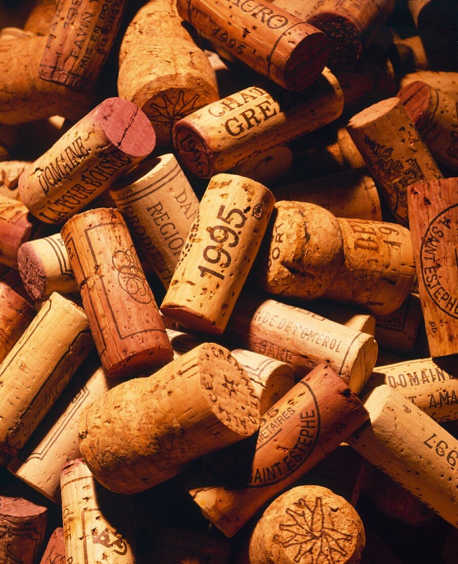 Various corks (filling the picture)
