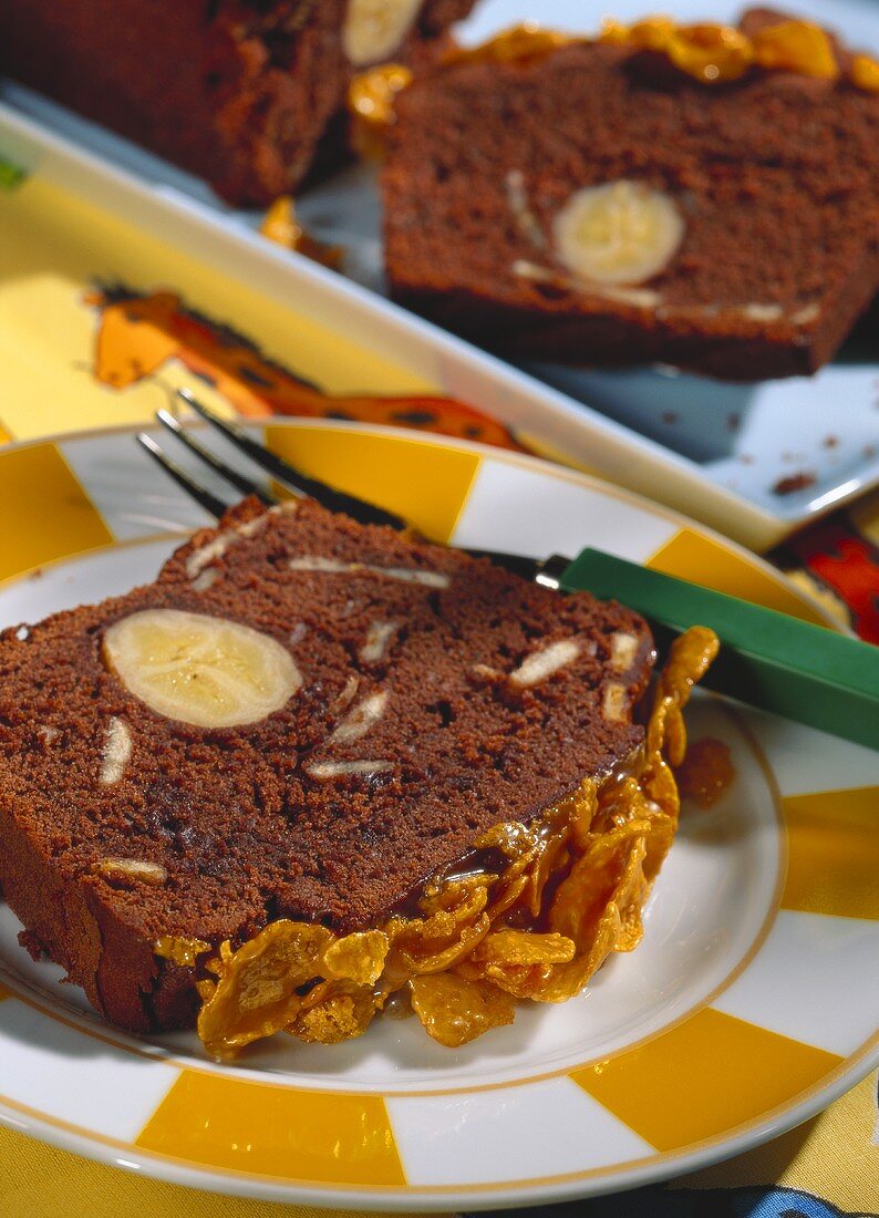 Chocolate banana cake with cornflake crust