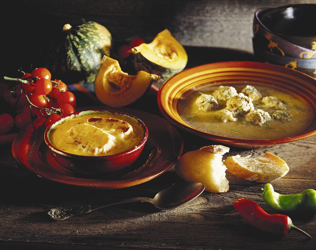 Pumpkin soup with toasted white bread; broth with dumplings