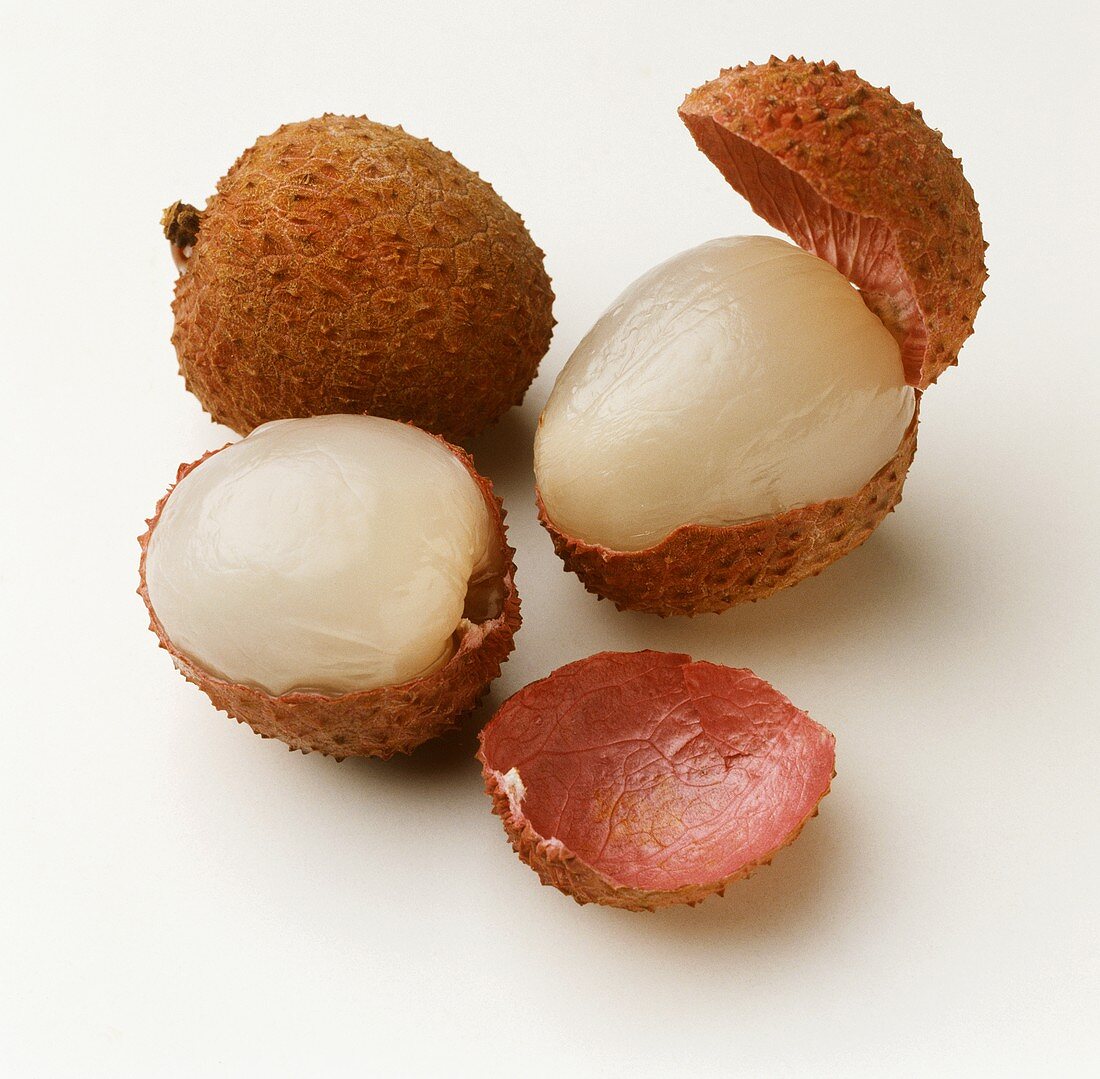Lychees, partly peeled