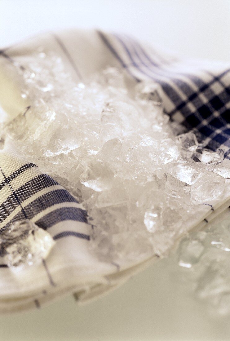 Crushed ice on tea towel