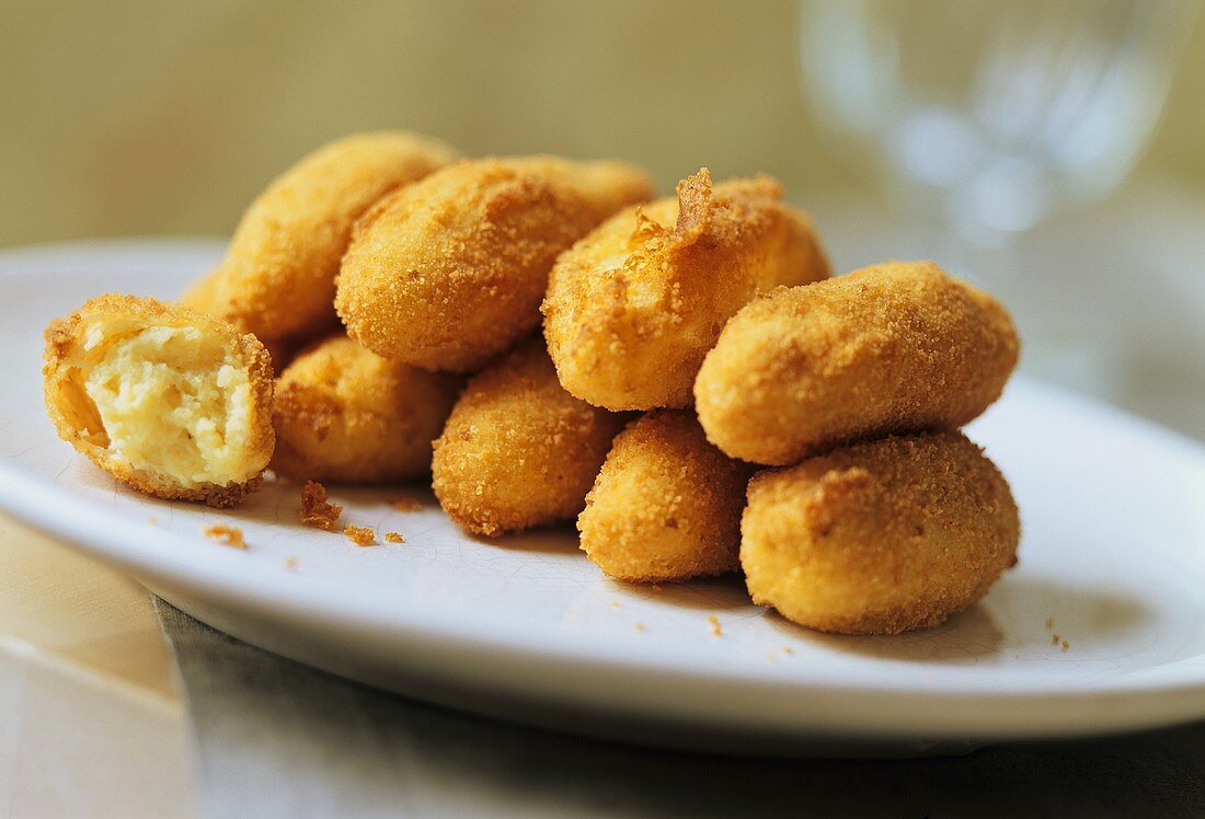 Panzarotti (Fritierte Kartoffelkroketten, Italien)