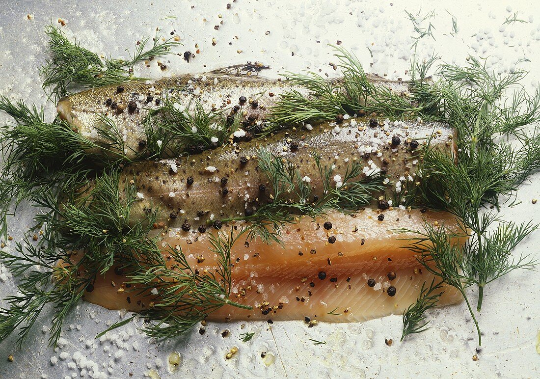 Trout with spices and dill