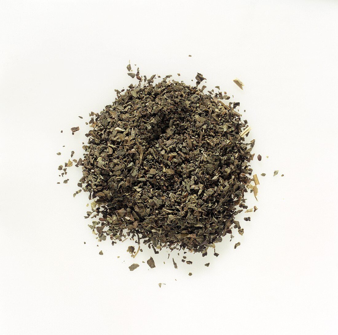 Dried chopped oregano