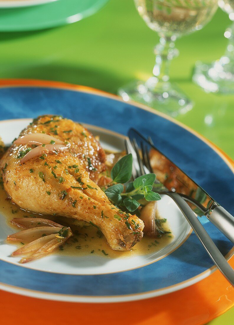 Chicken with shallots and herbs