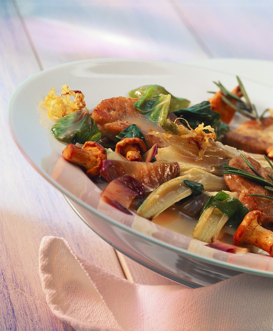 Veal sweetbread with vegetables and caramelised dandelion root