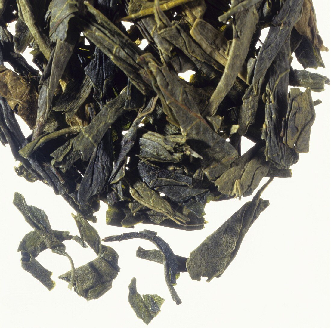 Sencha tea leaves