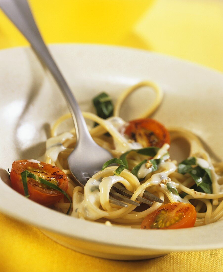 Spaghetti dell'Angela (Spaghetti mit Gorgonzola & Mangold)