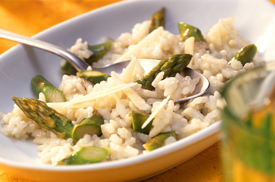 Risotto agli asparagi (Reis mit grünem Spargel, Italien)