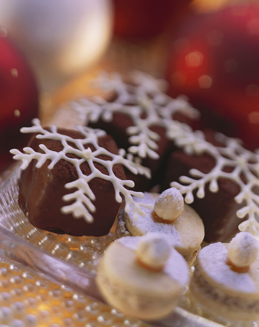 Christmas baking: Sacher squares & Mozart biscuits