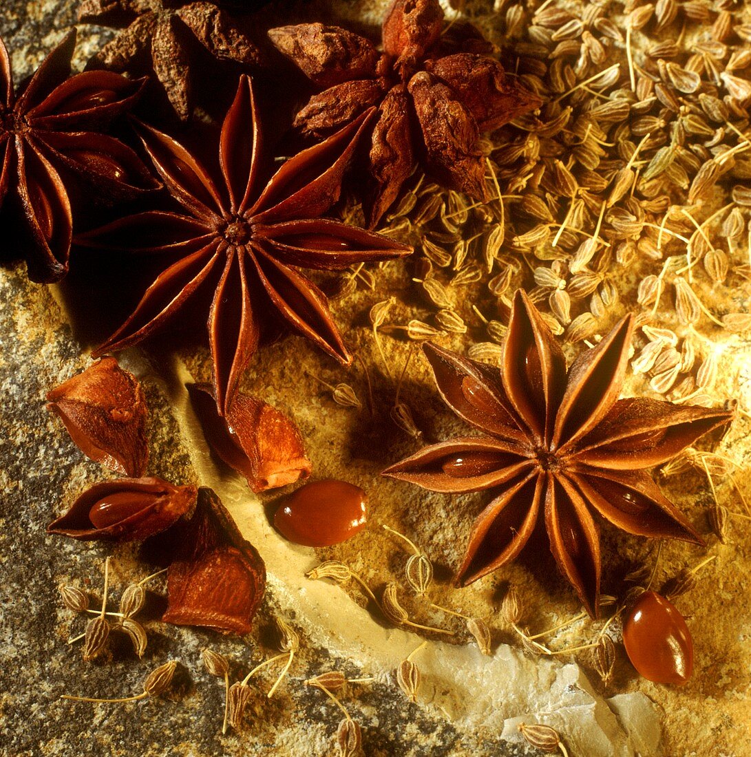 Star anise and aniseed